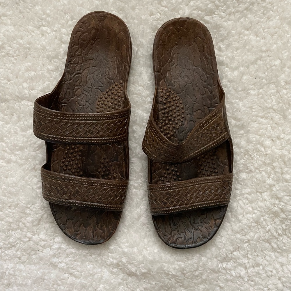 Freedom Moses style sandal size 11